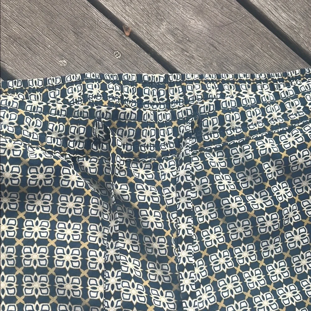 Geometric Patterned Pants - Picture 3 of 7